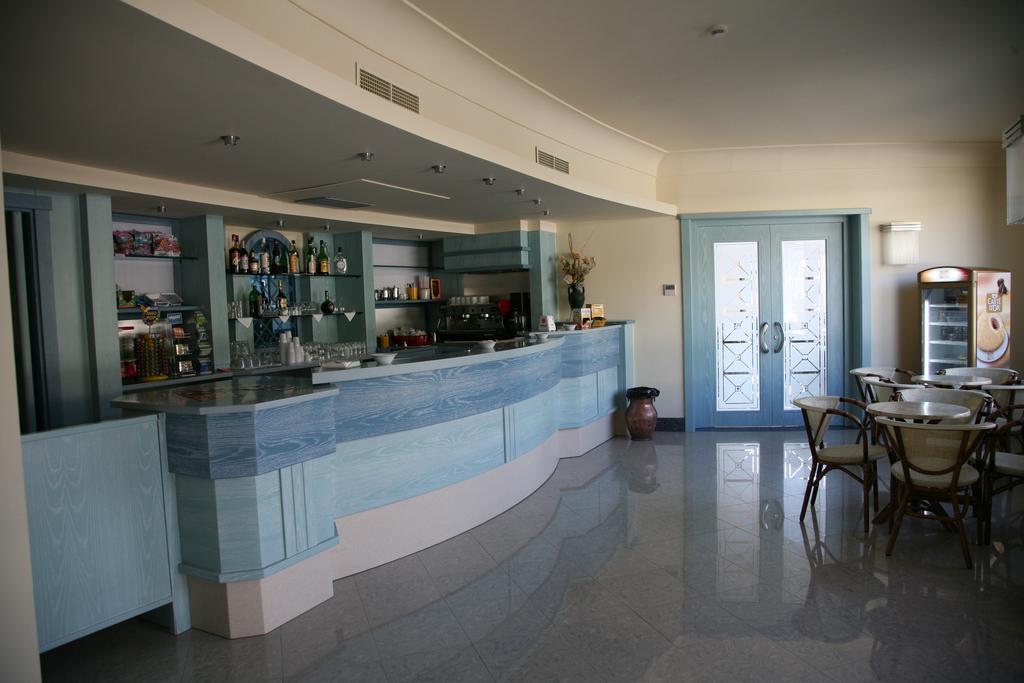 ויבו ולנטיה Hotel Resort Lido Degli Aranci מראה חיצוני תמונה